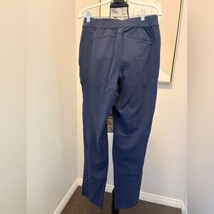 lululemon athletica Navy Tall Athletic Pants CA 35801 - Size M tall / X1